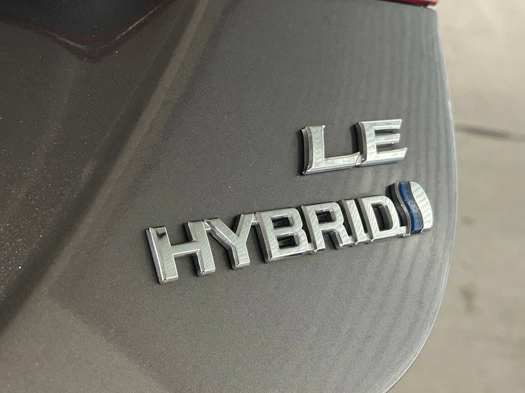 Used 2020 Toyota Camry LE FWD image 44