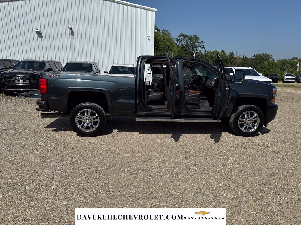 Used 2018 Chevrolet Silverado 2500 High Country w/ Duramax Plus Package AWD/4WD image 36