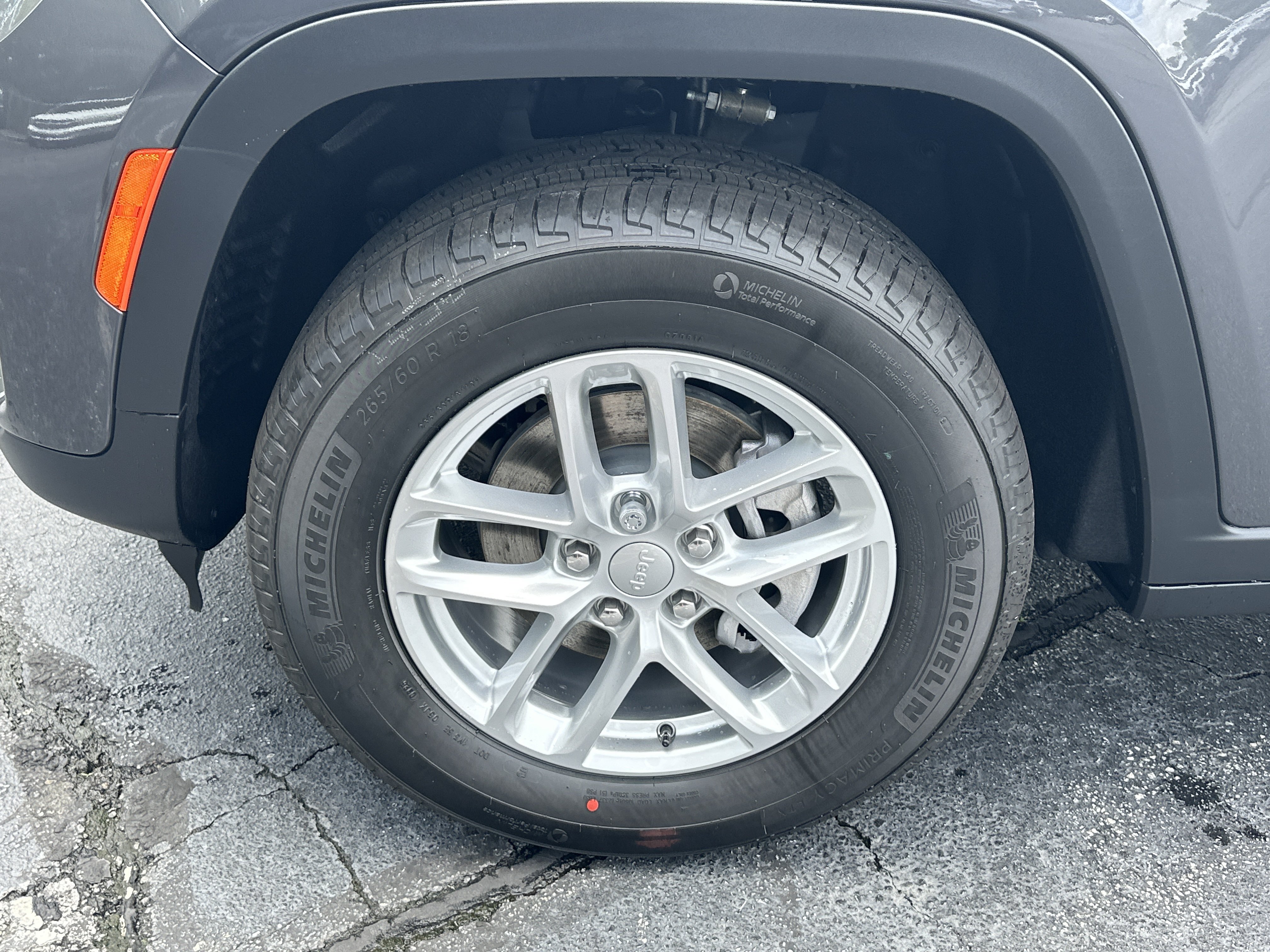 New 2026 Jeep Grand Cherokee Laredo X RWD image 13