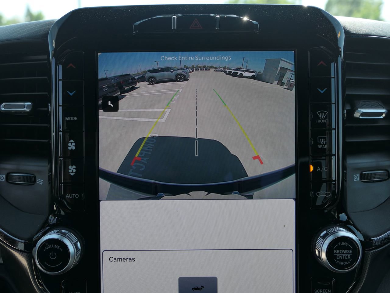 Used 2022 RAM 1500 Limited w/ Body Color Bumper Group image 23