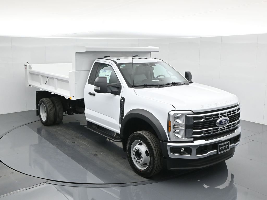 New 2025 Ford F550 2WD Regular Cab Super Duty image 33