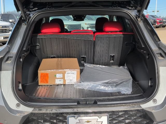 New 2026 Chevrolet Equinox EV RS FWD image 10