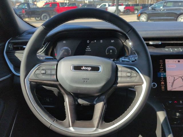 New 2026 Jeep Grand Cherokee L Limited w/ Limited Altitude Package AWD/4WD image 19