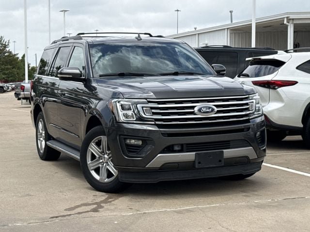 Used 2019 Ford Expedition XLT w/ Equipment Group 202A RWD image 2