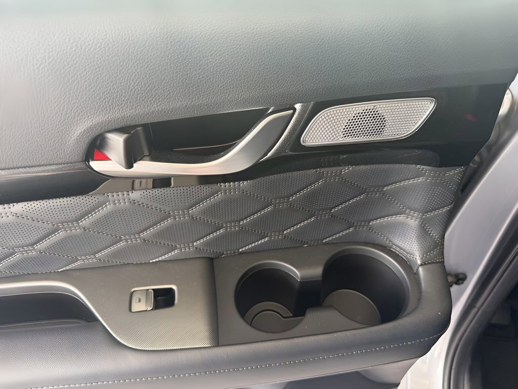 Used 2020 Hyundai Palisade Limited image 18