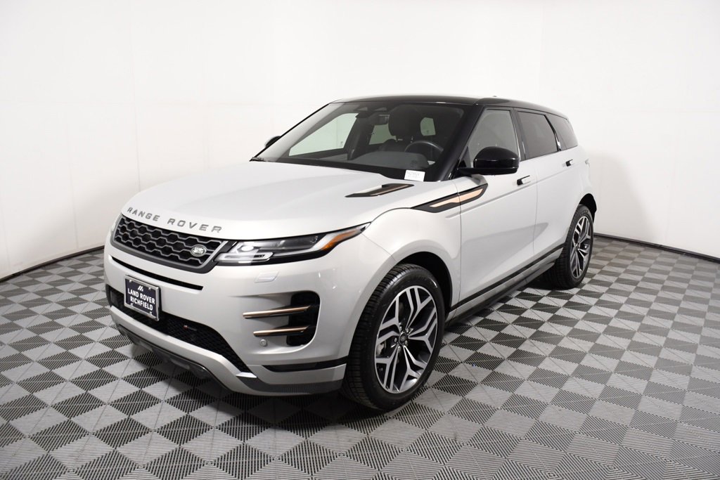 Used 2023 Land Rover Range Rover Evoque R-Dynamic SE image 1
