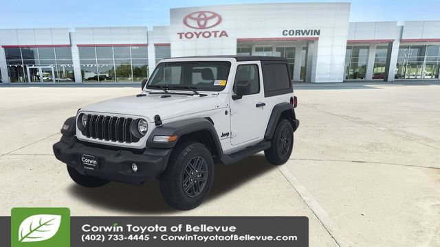 Used 2025 Jeep Wrangler Sport image 5
