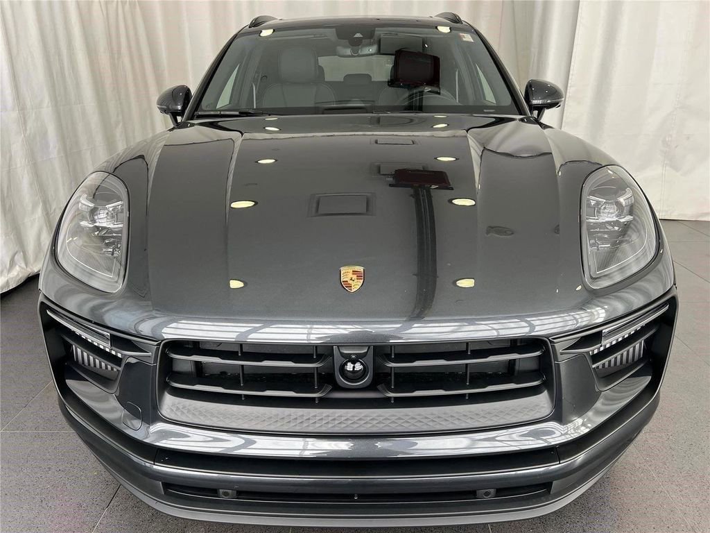 New 2026 Porsche Macan S AWD/4WD image 6