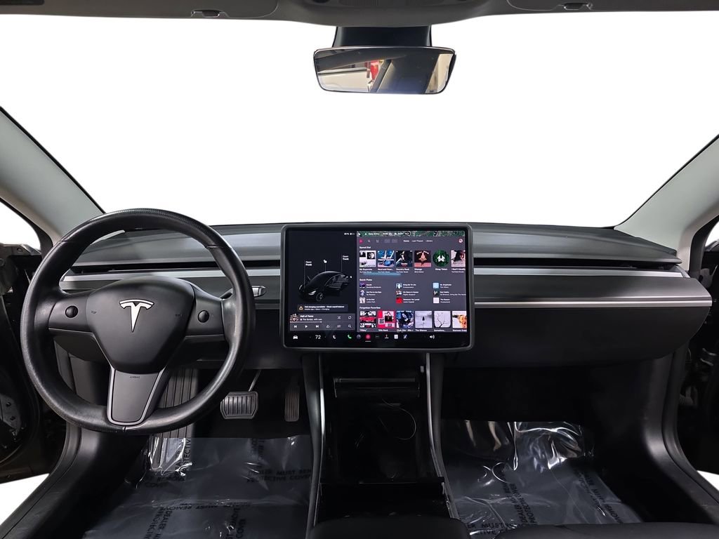 Used 2018 Tesla Model 3 Long Range image 9