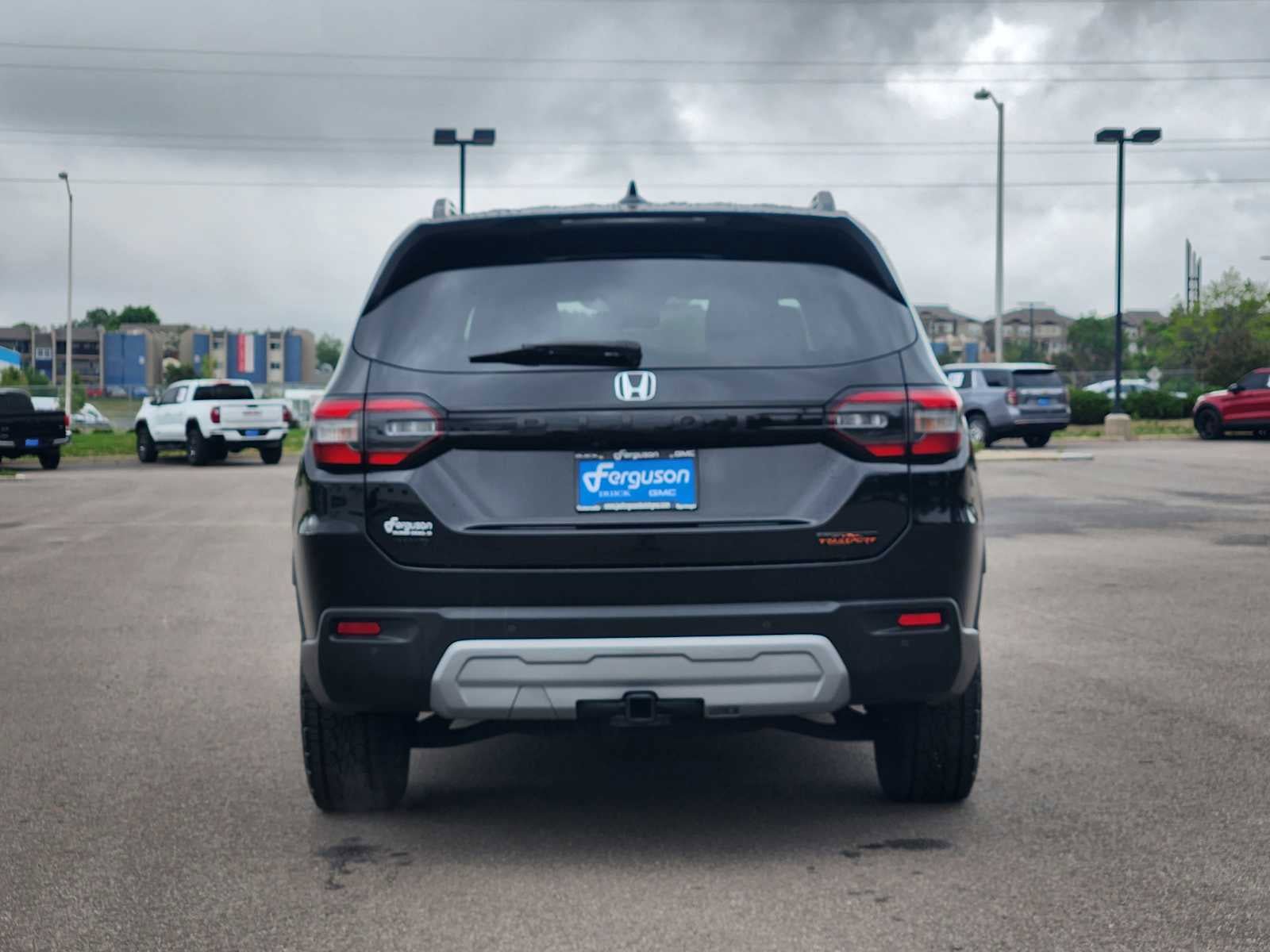 Used 2024 Honda Pilot TrailSport image 13