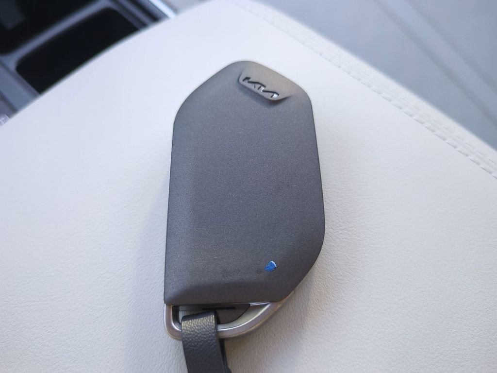 New 2025 Kia Sorento EX image 29