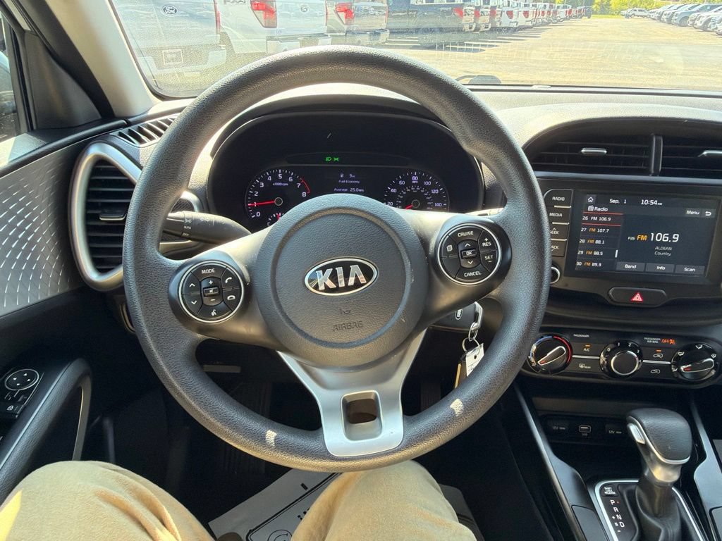 Used 2020 Kia Soul LX FWD image 21