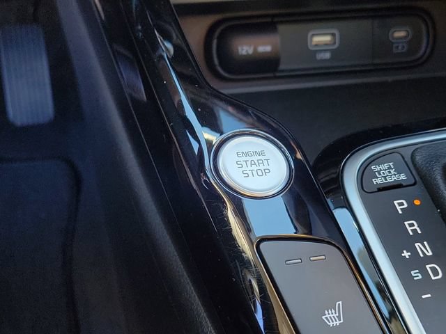 Used 2025 Kia Soul EX FWD image 15