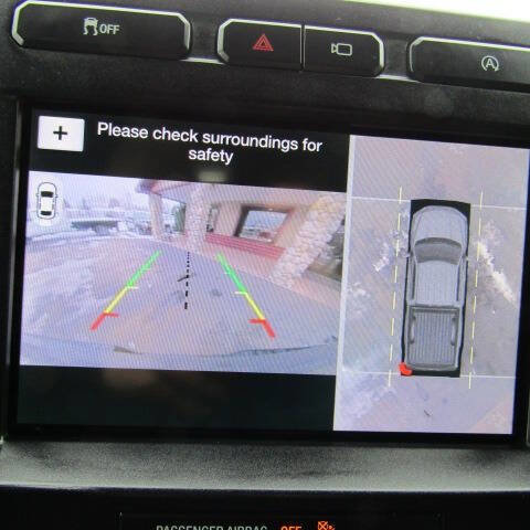 Used 2019 Ford F150 Platinum w/ Equipment Group 701A Luxury image 16