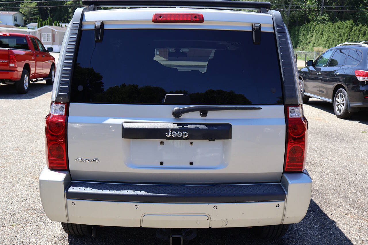 Used 2007 Jeep Commander Sport AWD/4WD image 7