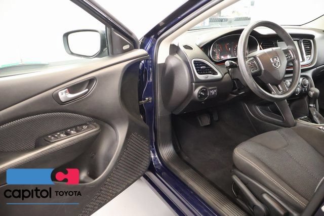Used 2016 Dodge Dart SXT w/ Sun/Sound Group FWD image 8