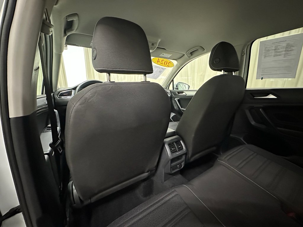 Used 2024 Volkswagen Tiguan S FWD image 25