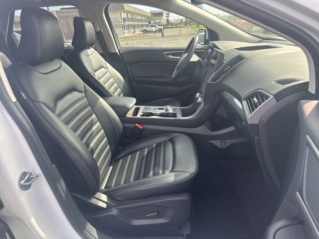 Used 2024 Ford Edge SEL image 19