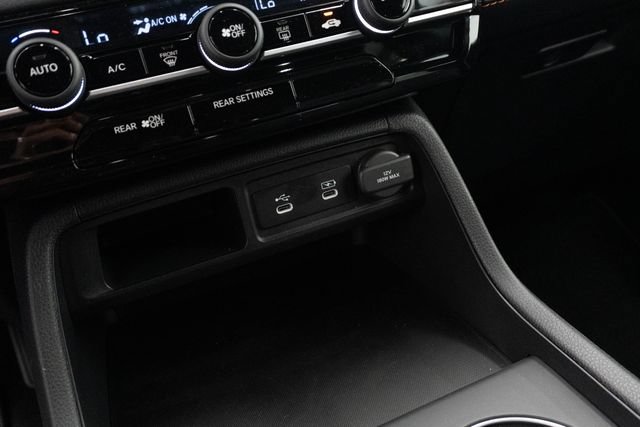 New 2026 Honda Pilot Sport image 23