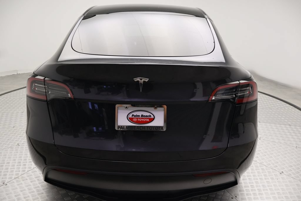 Used 2025 Tesla Model Y Long Range RWD image 10