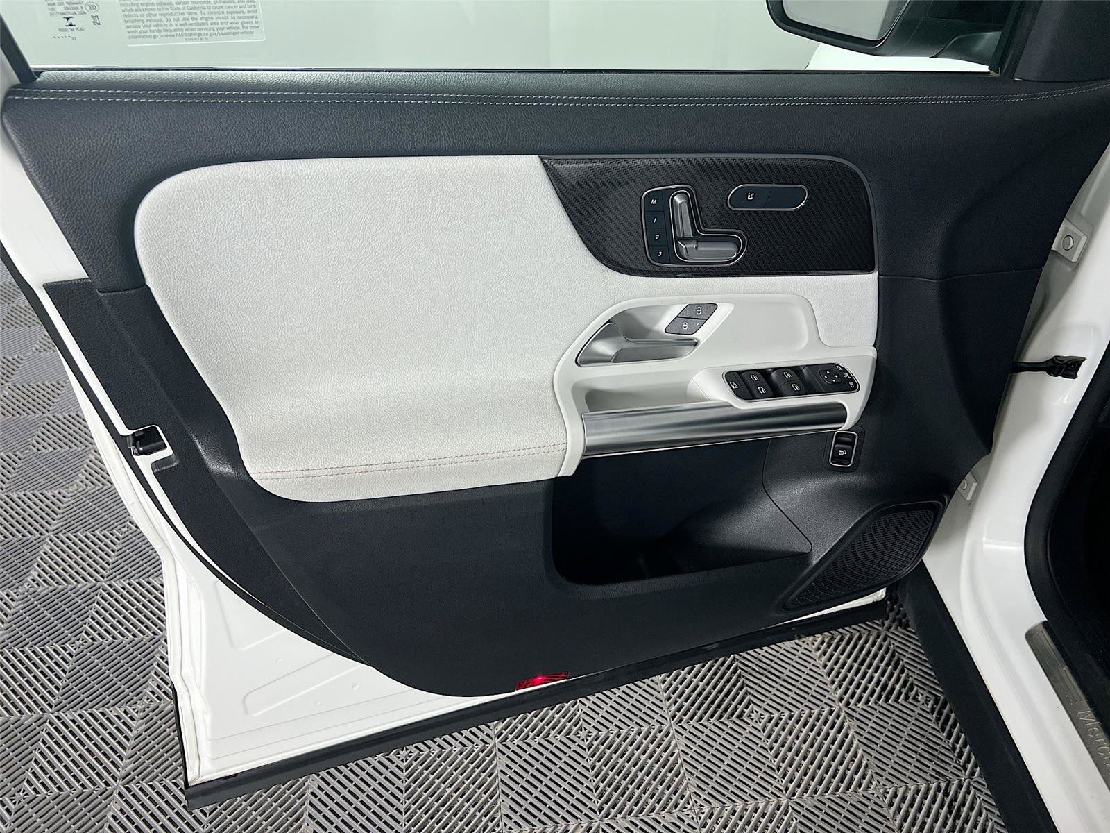 Certified 2023 Mercedes-Benz GLA 250 4MATIC image 18