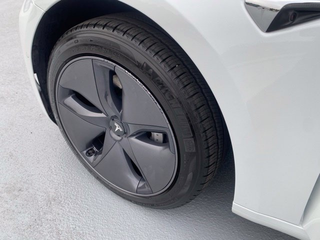 Used 2020 Tesla Model 3 Standard Range Plus RWD image 21