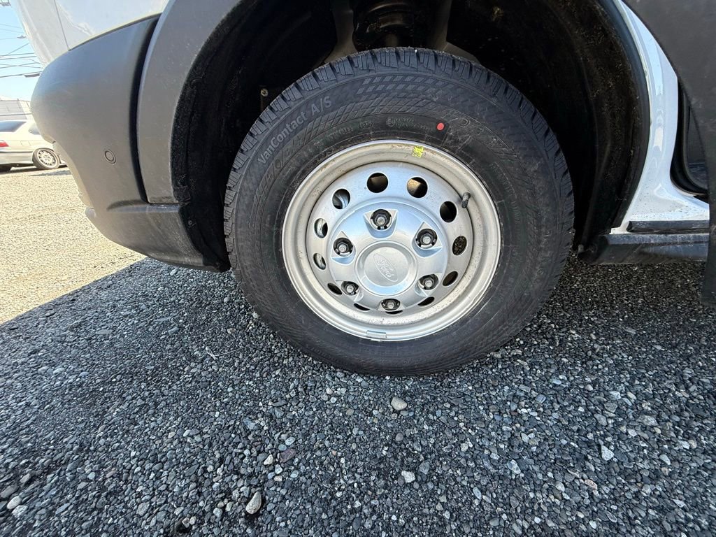 New 2026 Ford Transit 250 148 Medium Roof Extended AWD image 9