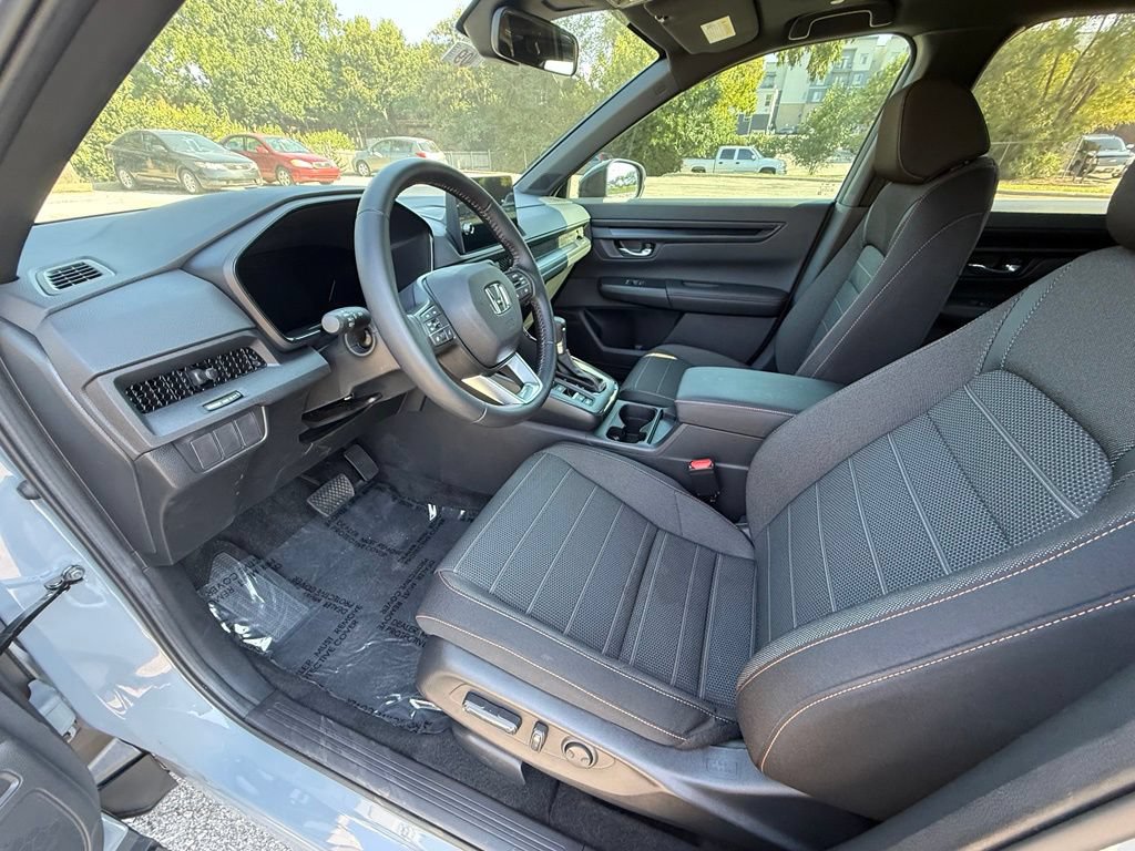 Used 2026 Honda CR-V Sport image 11