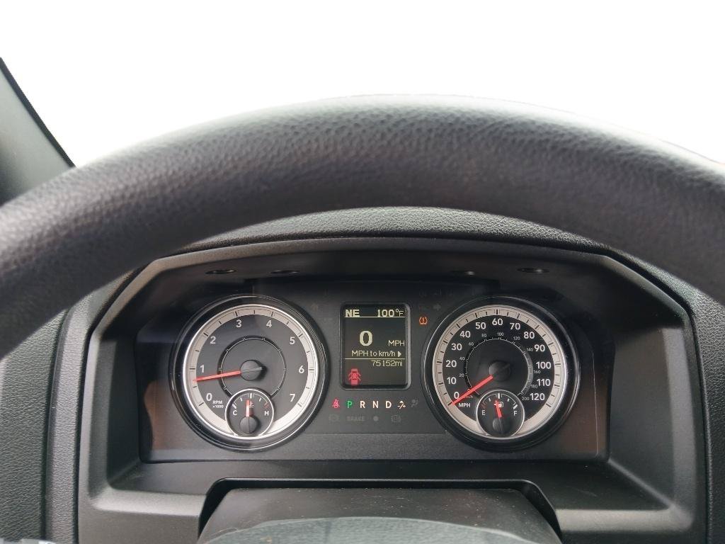Used 2024 RAM 1500 Warlock AWD/4WD image 10