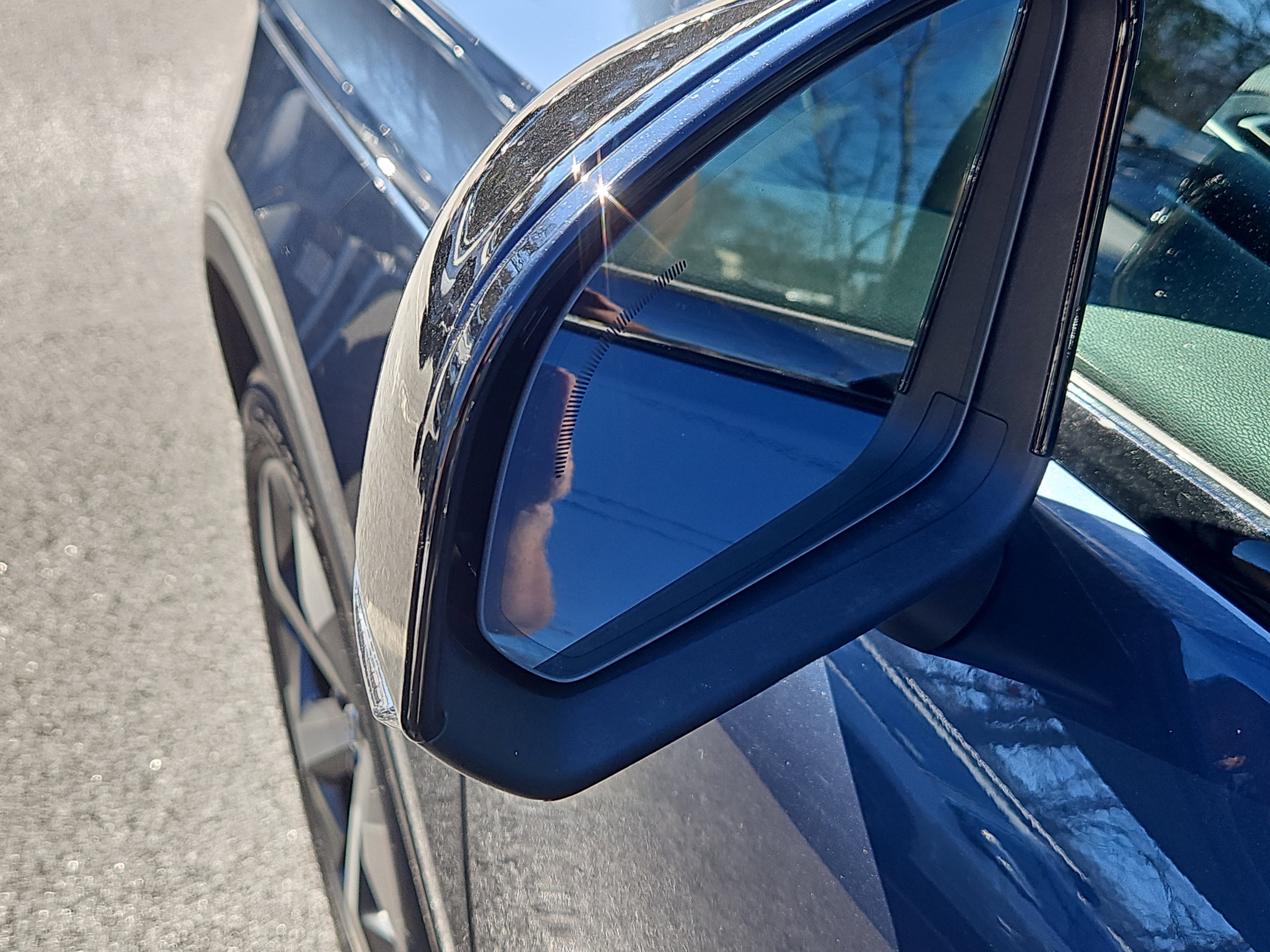 New 2026 Volvo XC40 B5 Core w/ Protection Package Premier image 12