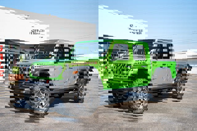New 2025 Jeep Gladiator Mojave w/ Steel Bumper Group image 1