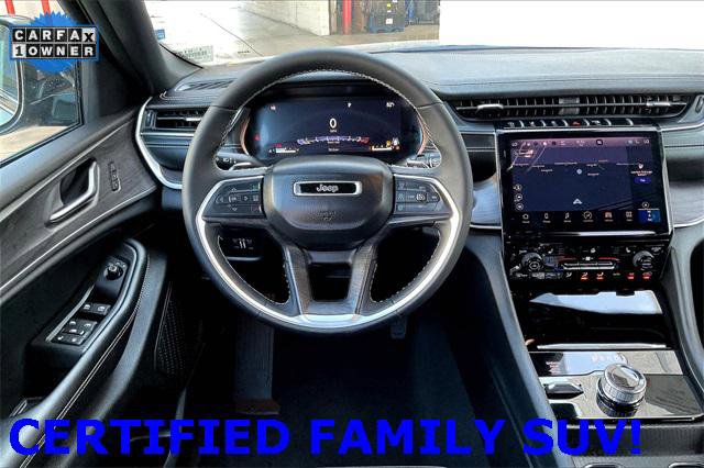 Certified 2025 Jeep Grand Cherokee Limited w/ Trailer Tow Package image 4