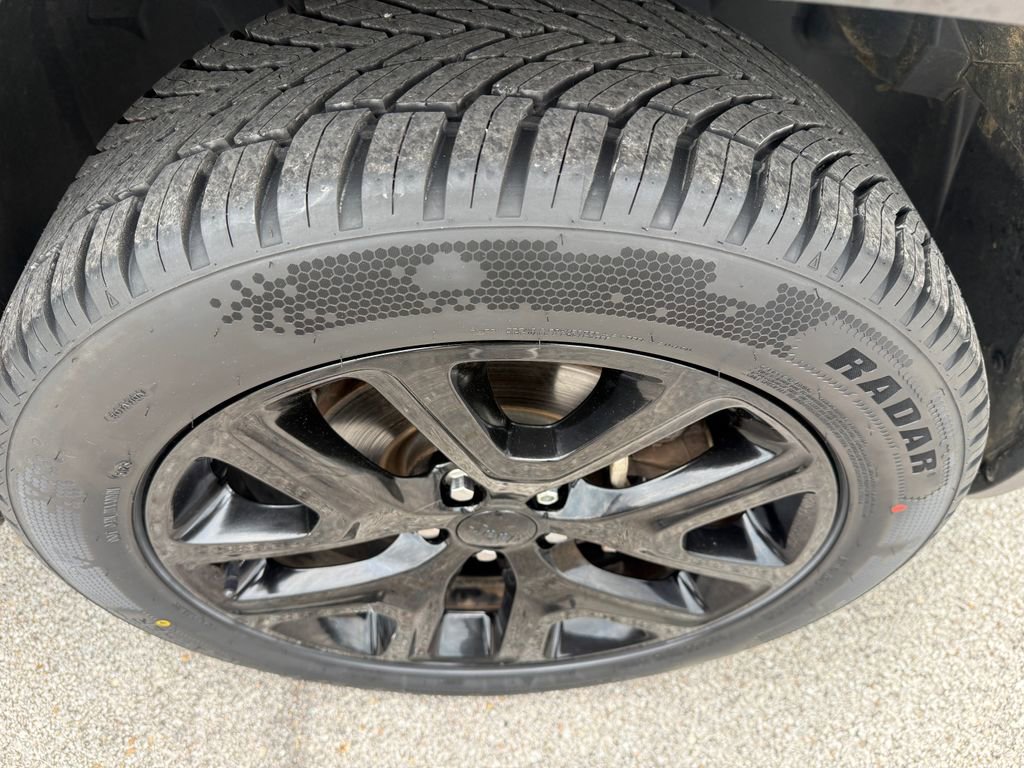 Used 2018 Jeep Renegade Altitude FWD image 6