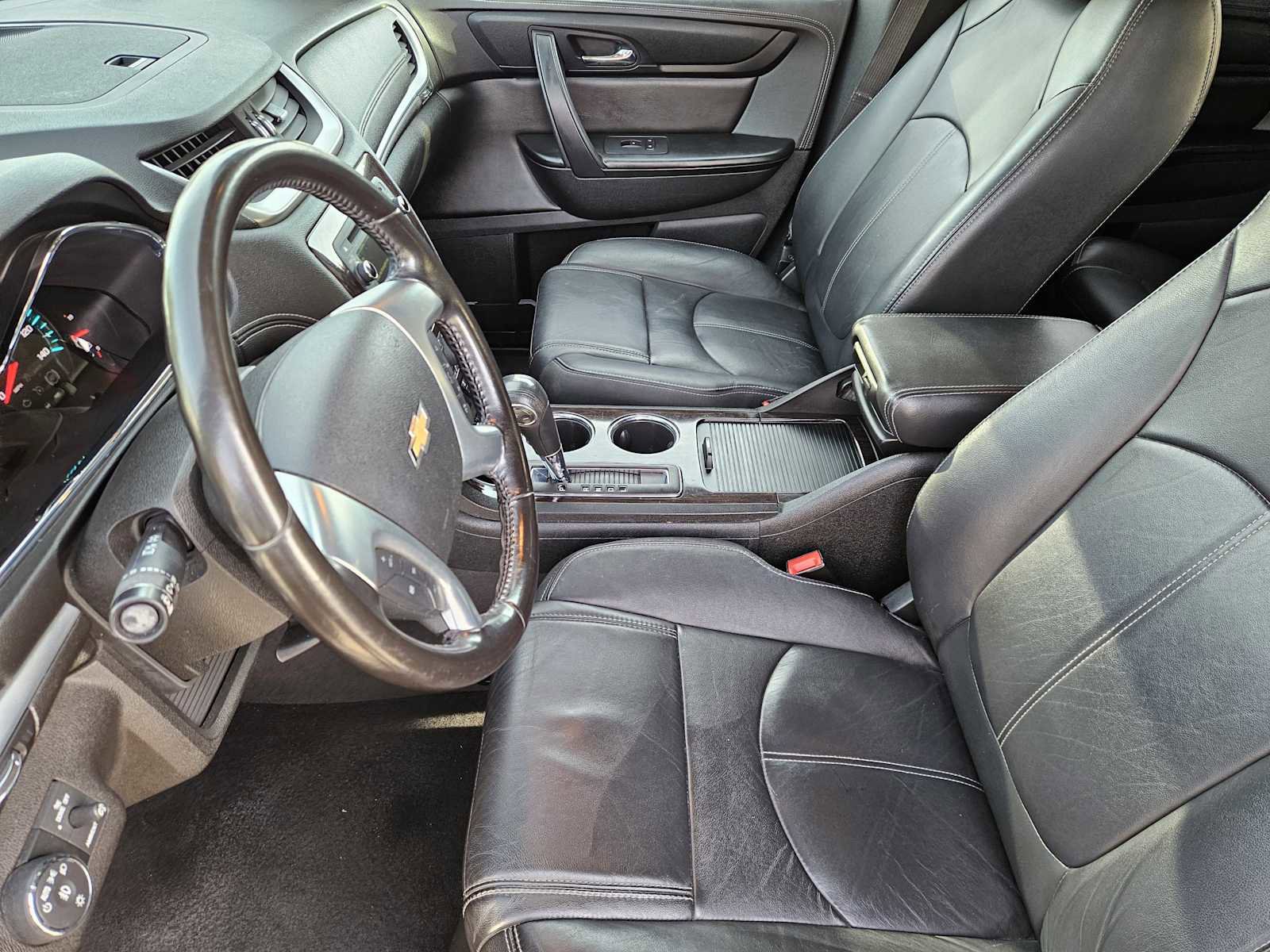 Used 2017 Chevrolet Traverse LT image 13