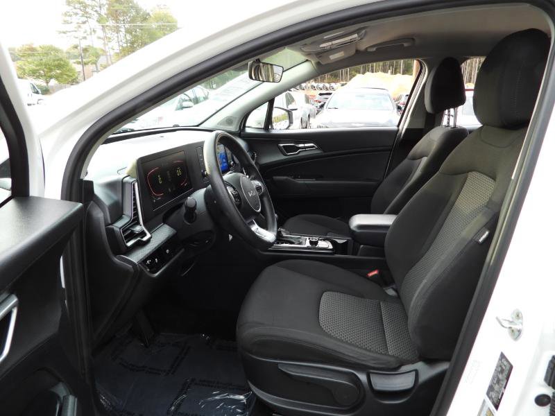 Used 2023 Kia Sportage LX image 33
