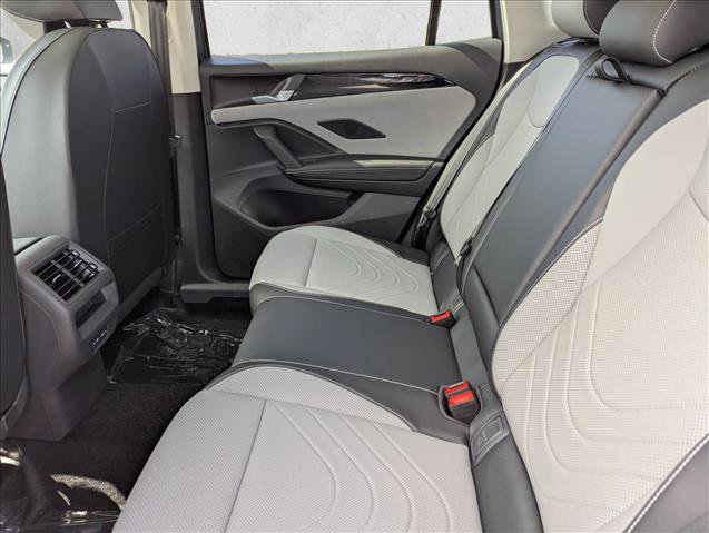 New 2026 Volkswagen Tiguan SE AWD/4WD image 25