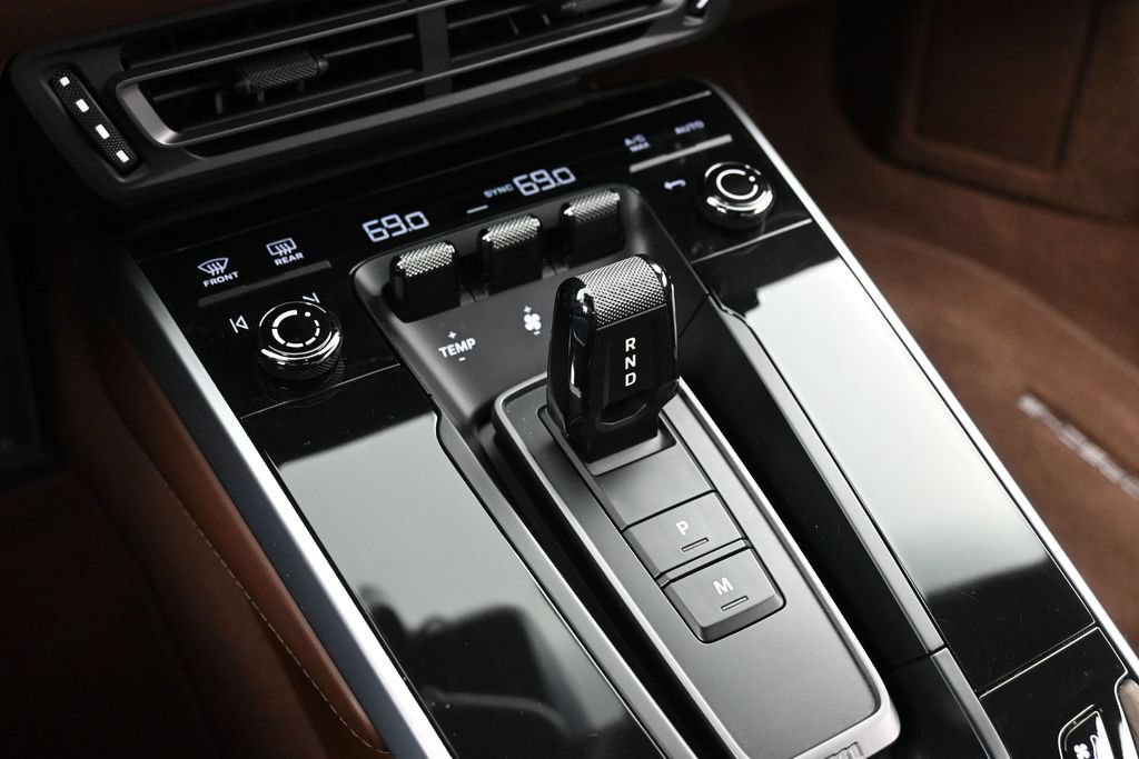 Certified 2024 Porsche 911 Turbo S AWD/4WD image 22