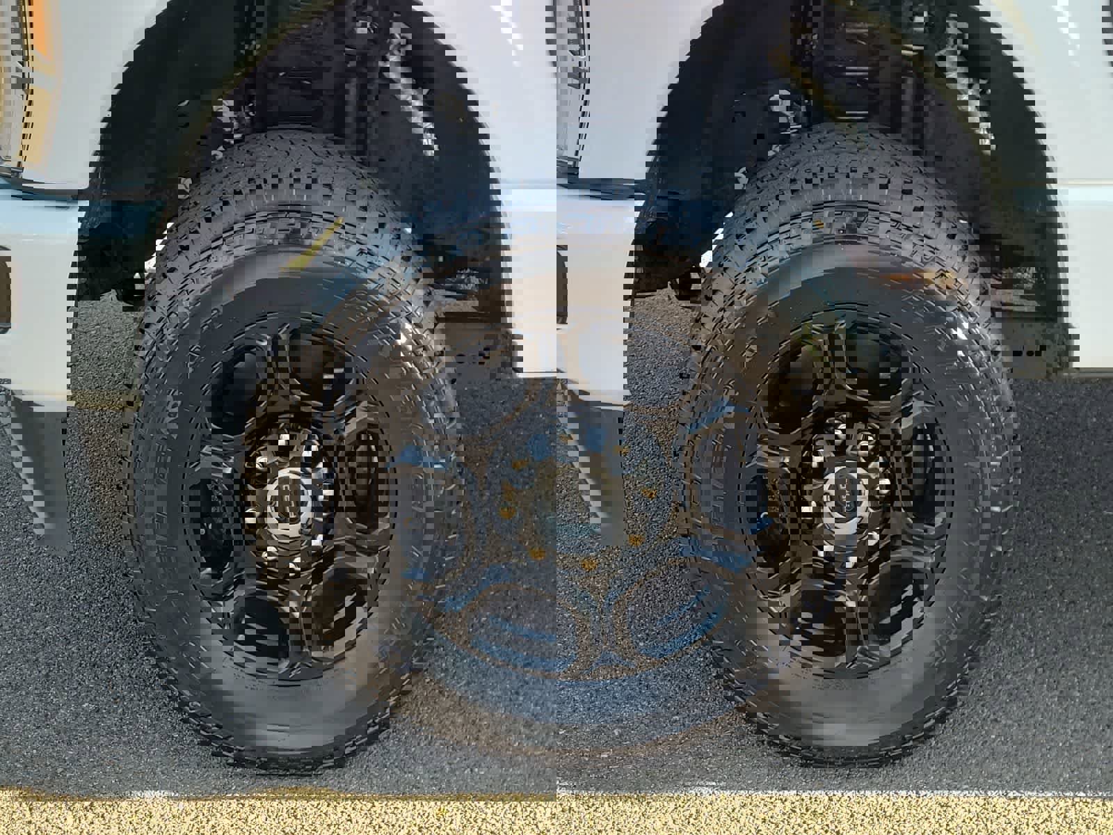 Used 2024 Ford F250 XL w/ STX Appearance Package image 16