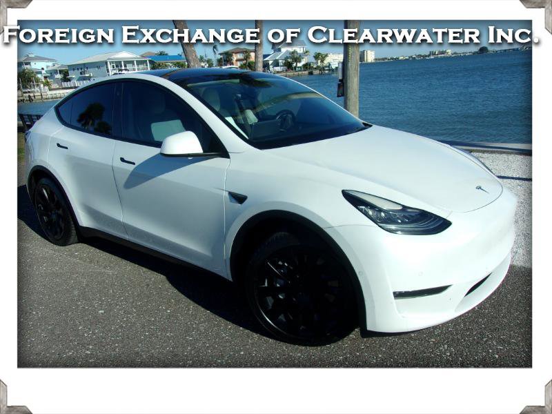 Used 2021 Tesla Model Y Long Range image 1