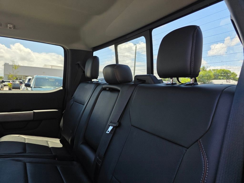 Used 2022 Ford F150 Lariat w/ Equipment Group 502A High AWD/4WD image 16