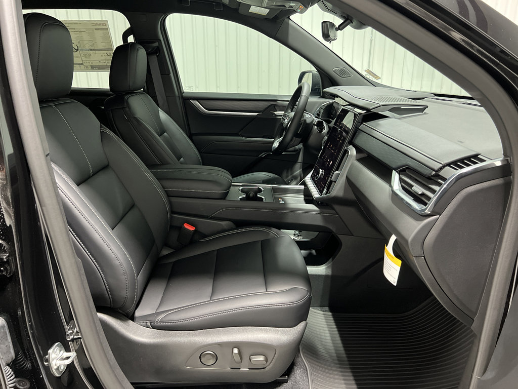 New 2026 GMC Acadia Elevation w/ Elevation Premium Package image 29