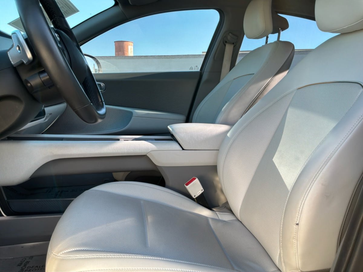 Used 2023 Hyundai Ioniq 6 SEL RWD image 18