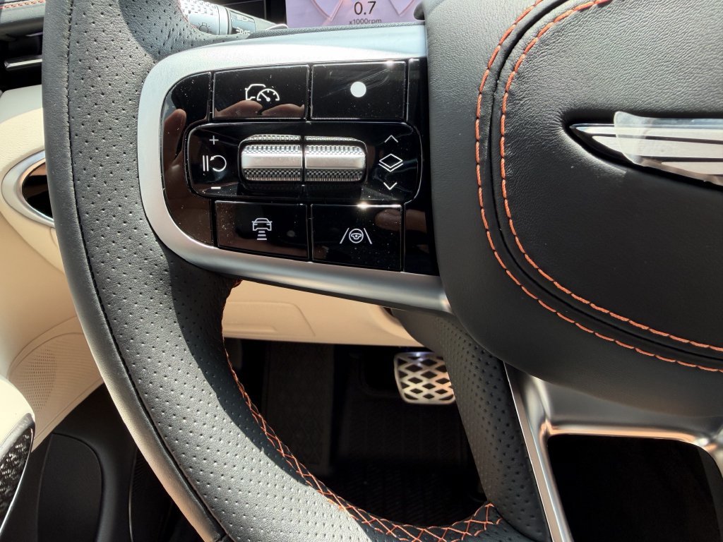 New 2026 Genesis GV70 3.5T Sport Prestige AWD/4WD image 16