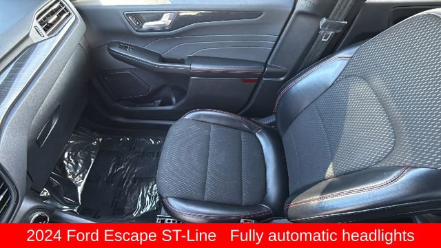 Used 2024 Ford Escape ST-Line AWD/4WD image 12