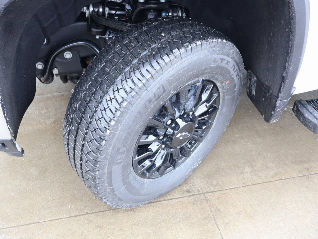 New 2026 Chevrolet Silverado 3500 W/T image 42