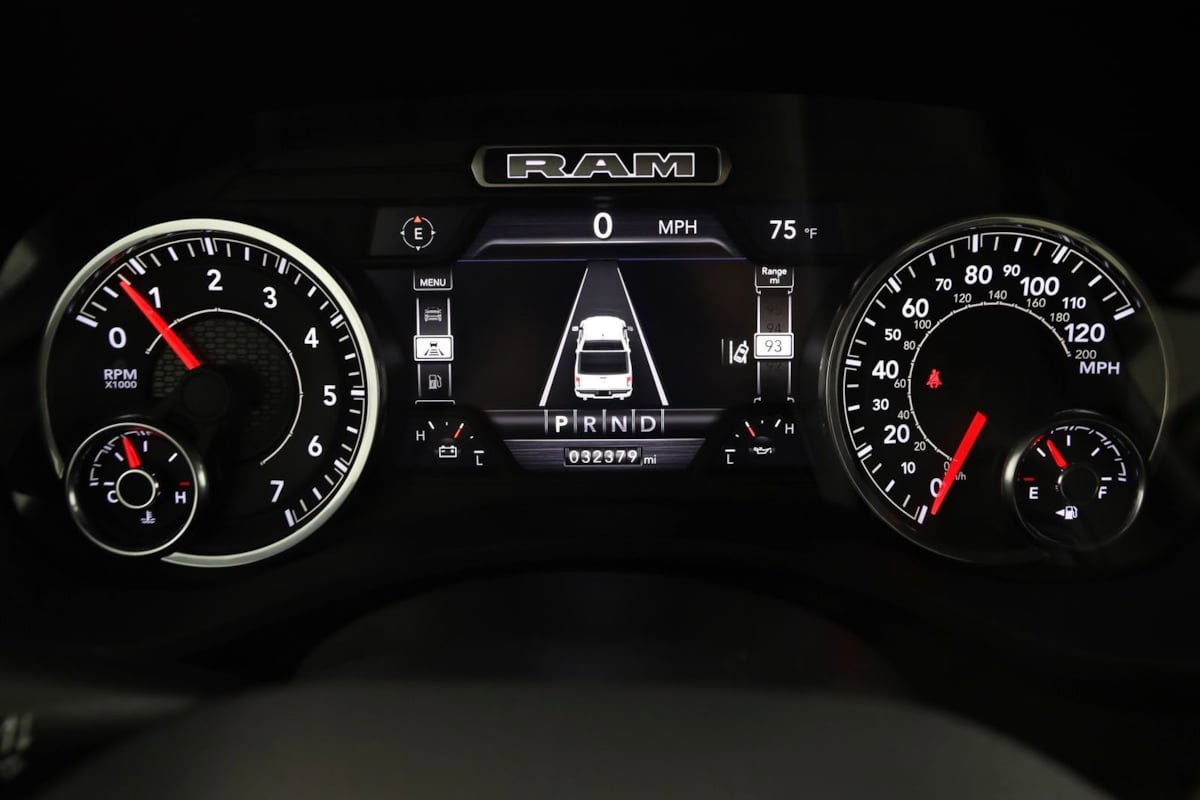 Used 2022 RAM 1500 Big Horn AWD/4WD image 16