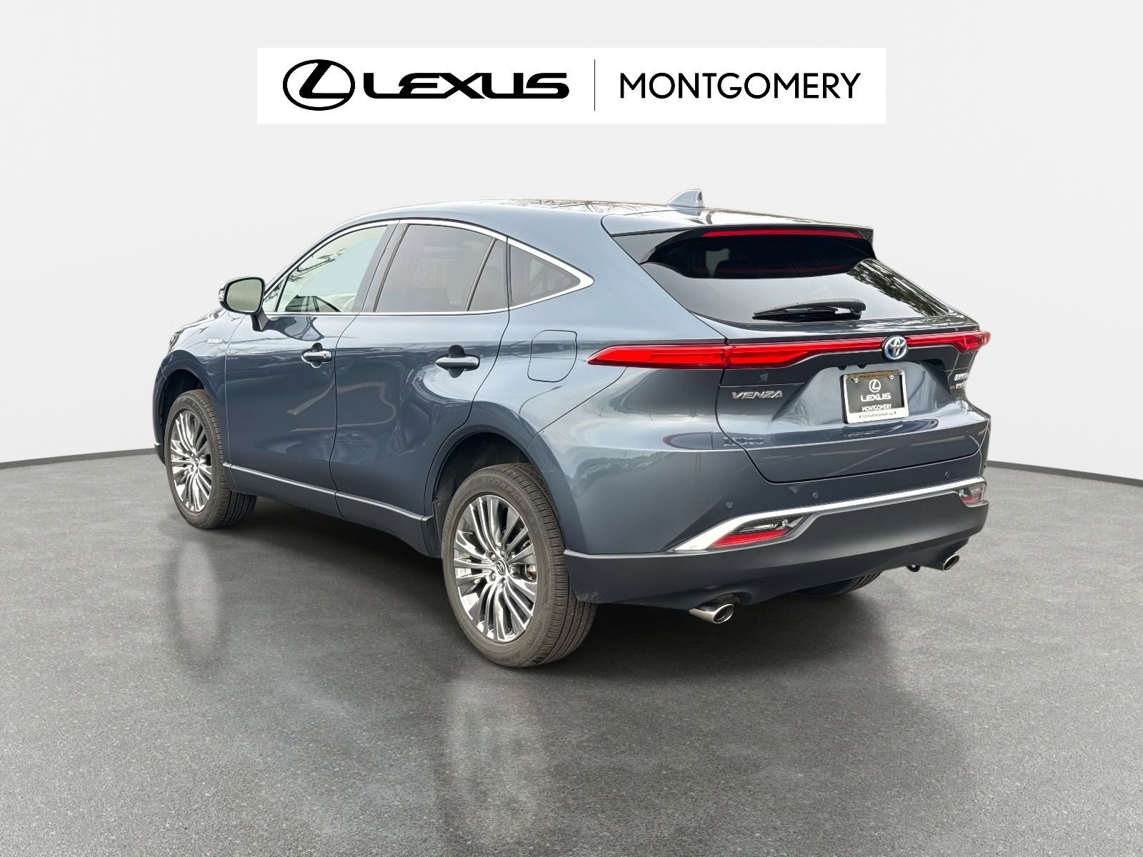 Used 2021 Toyota Venza Limited image 5