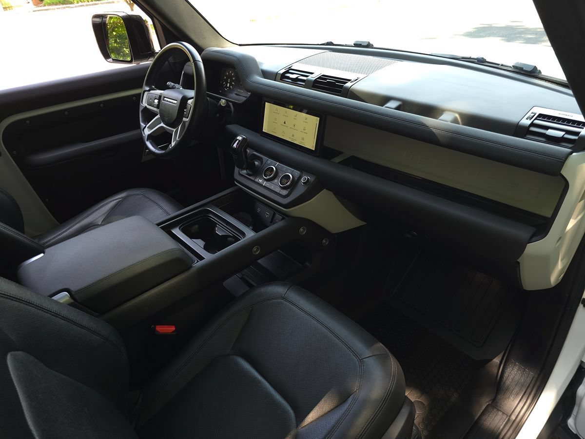 Used 2023 Land Rover Defender 90 S AWD/4WD image 20