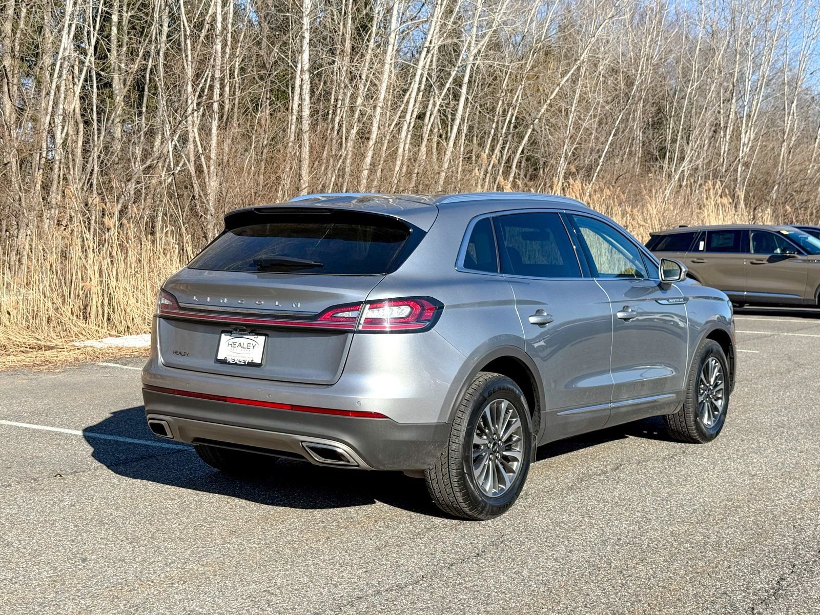 Certified 2023 Lincoln Nautilus AWD w/ Premium Package image 6