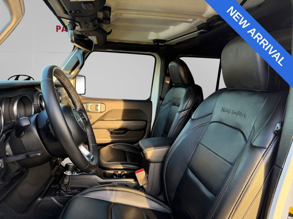 Used 2023 Jeep Wrangler Unlimited Sahara w/ Cold Weather Group AWD/4WD image 9